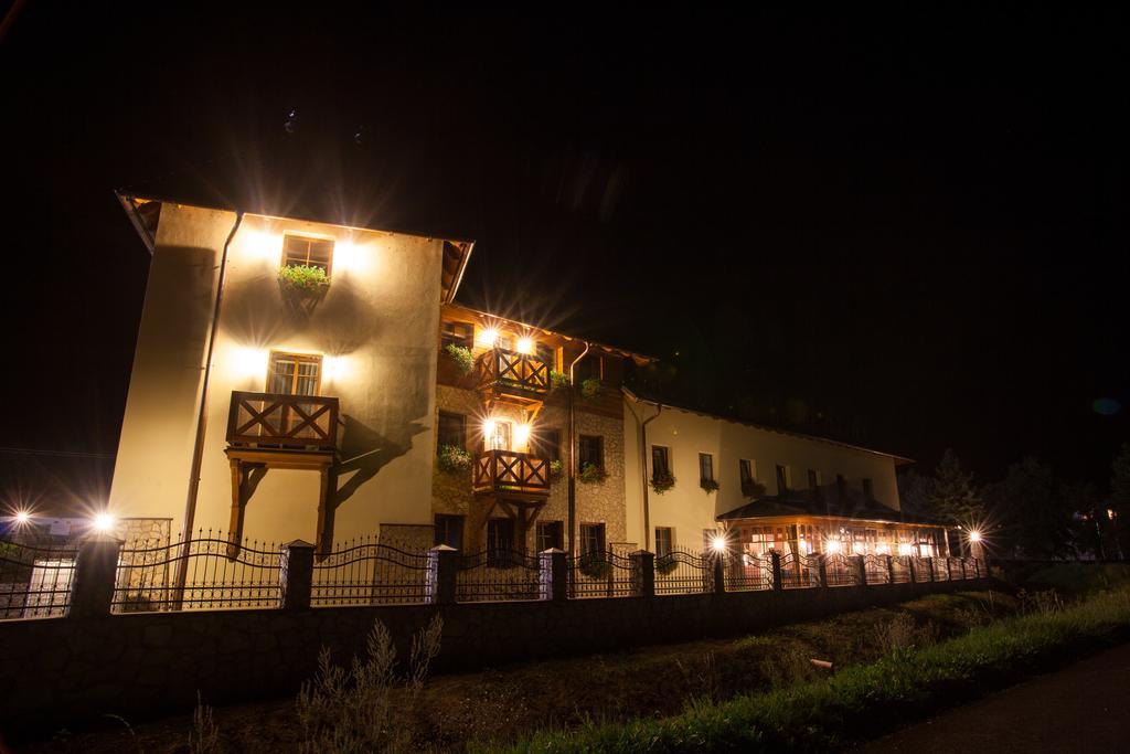 Hunting Chateau Krupina Exterior foto