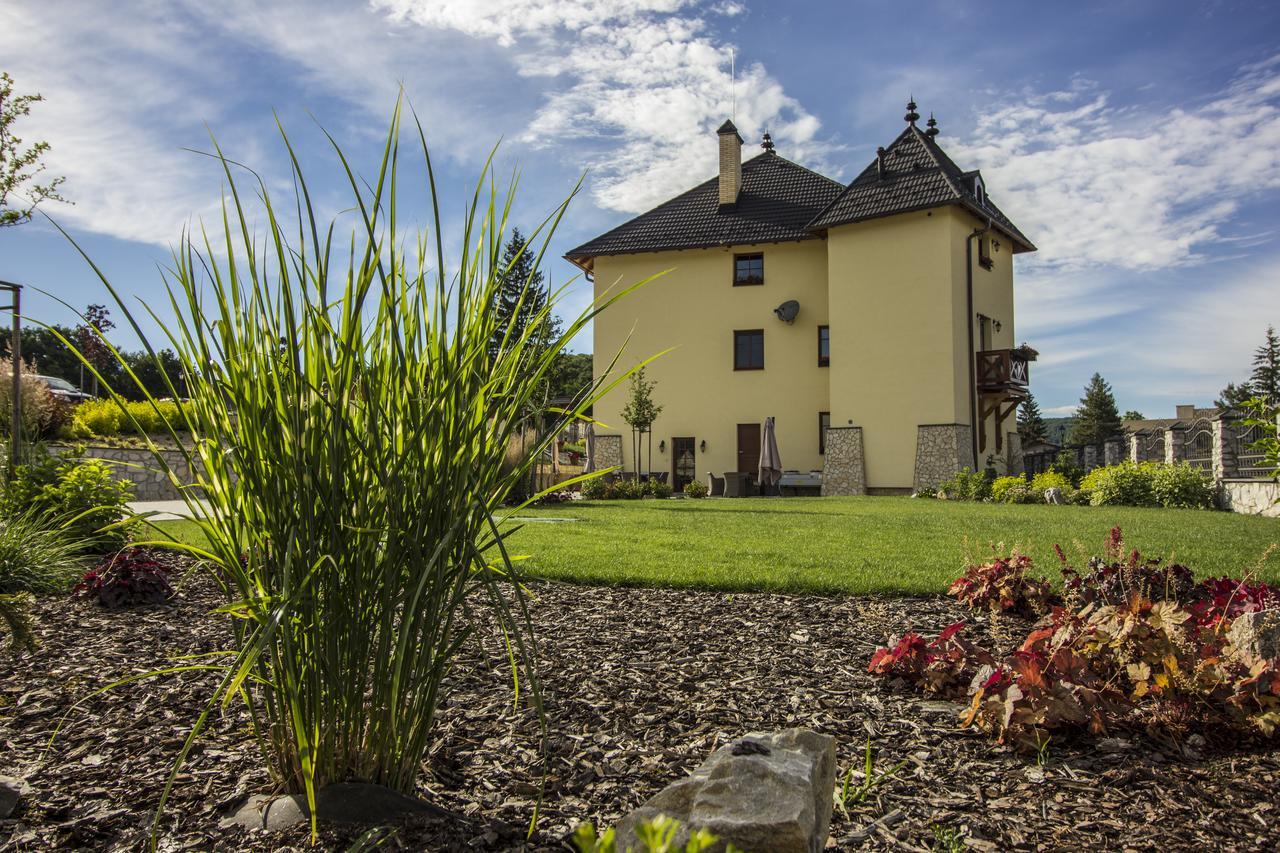 Hunting Chateau Krupina Exterior foto
